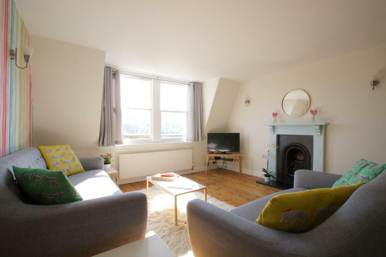 Georgian House - Fantastic Central Apartment With Fabulous Views Bath Bagian luar foto